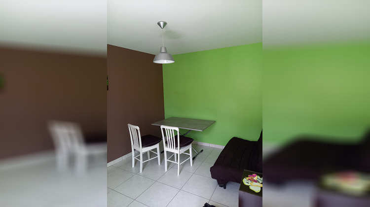 Ma-Cabane - Location Appartement LAVAL, 24 m²