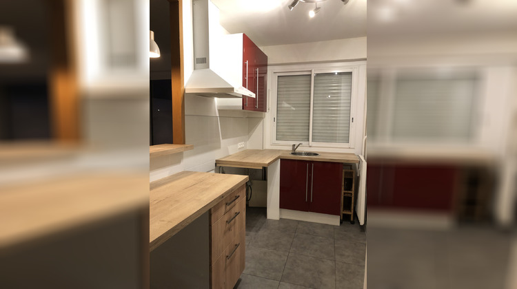 Ma-Cabane - Location Appartement Laval, 75 m²