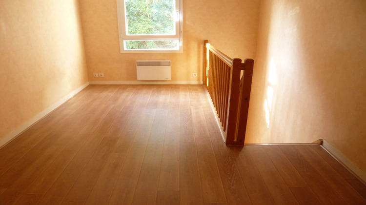 Ma-Cabane - Location Appartement LAVAL, 35 m²