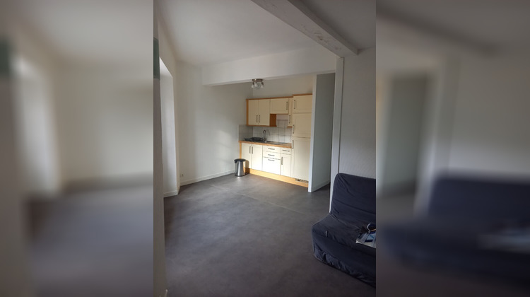Ma-Cabane - Location Appartement LAVAL, 40 m²