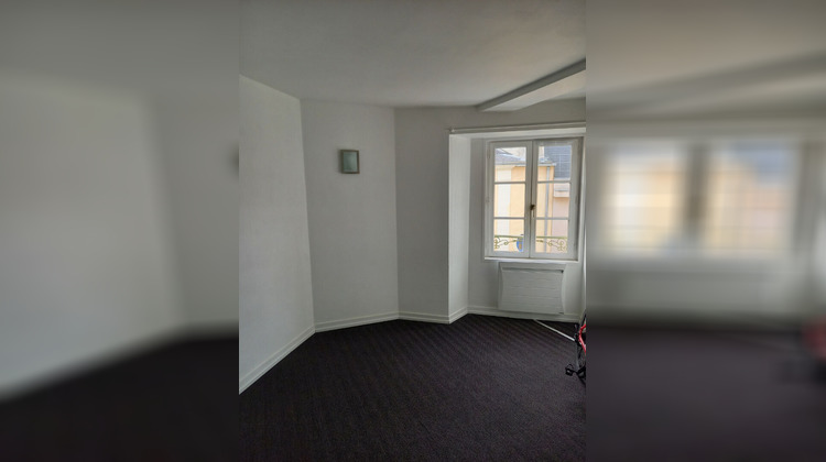 Ma-Cabane - Location Appartement LAVAL, 40 m²