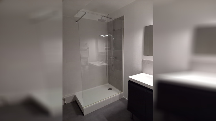 Ma-Cabane - Location Appartement LAVAL, 40 m²