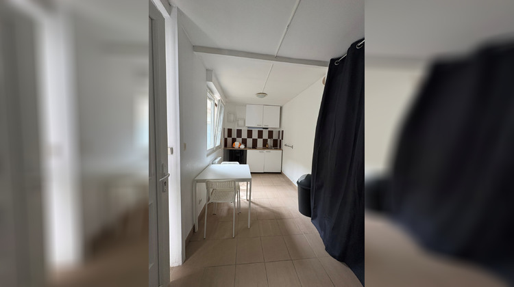 Ma-Cabane - Location Appartement Laval, 23 m²
