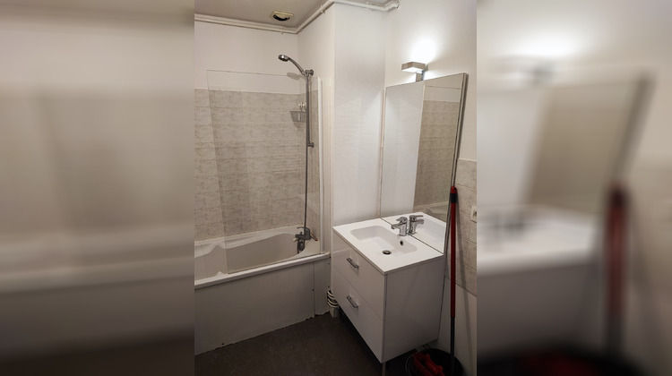 Ma-Cabane - Location Appartement Laval, 28 m²