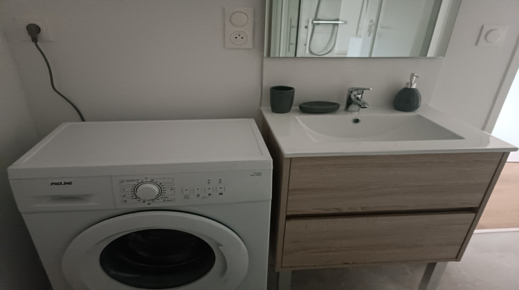 Ma-Cabane - Location Appartement Laval, 19 m²