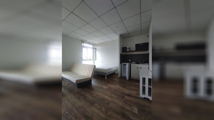 Ma-Cabane - Location Appartement LAVAL, 27 m²