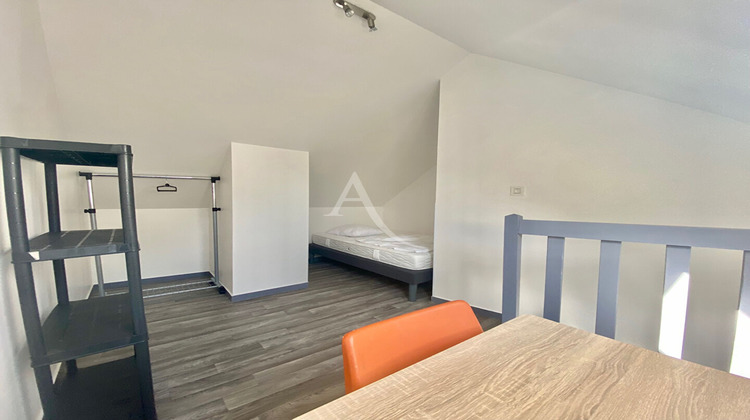 Ma-Cabane - Location Appartement LAVAL, 23 m²
