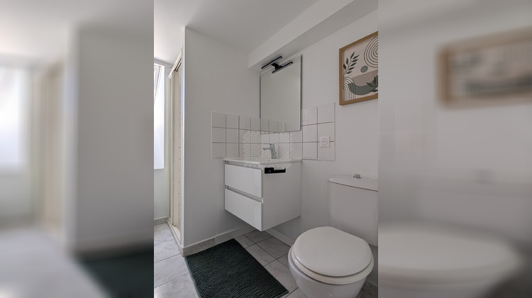 Ma-Cabane - Location Appartement Laval, 16 m²