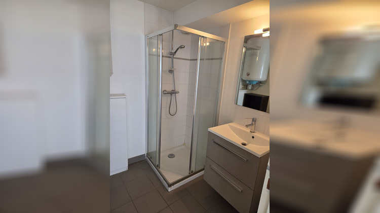 Ma-Cabane - Location Appartement LAVAL, 31 m²