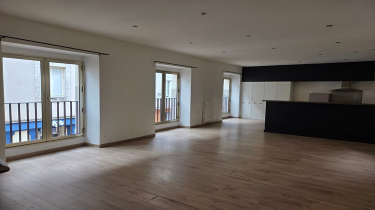 Ma-Cabane - Location Appartement LAVAL, 81 m²