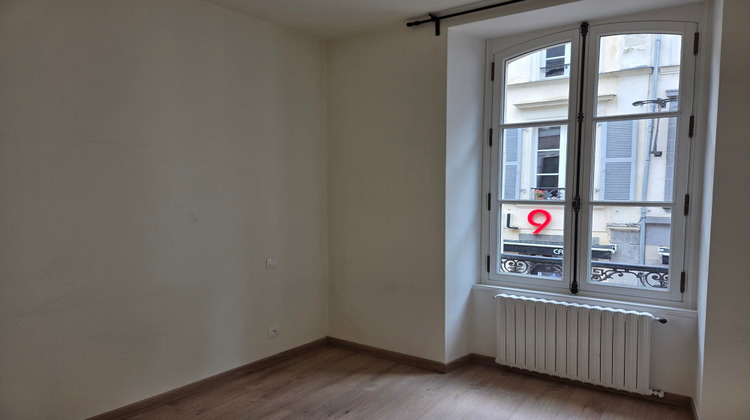 Ma-Cabane - Location Appartement LAVAL, 81 m²