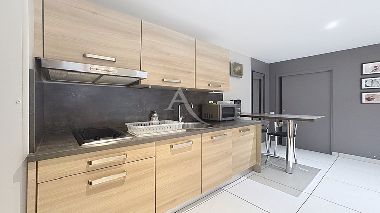 Ma-Cabane - Location Appartement LAVAL, 18 m²