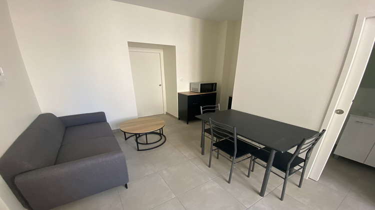 Ma-Cabane - Location Appartement LAVAL, 29 m²