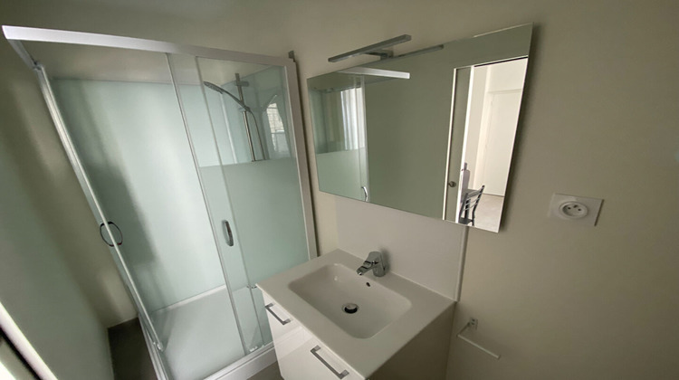 Ma-Cabane - Location Appartement LAVAL, 29 m²