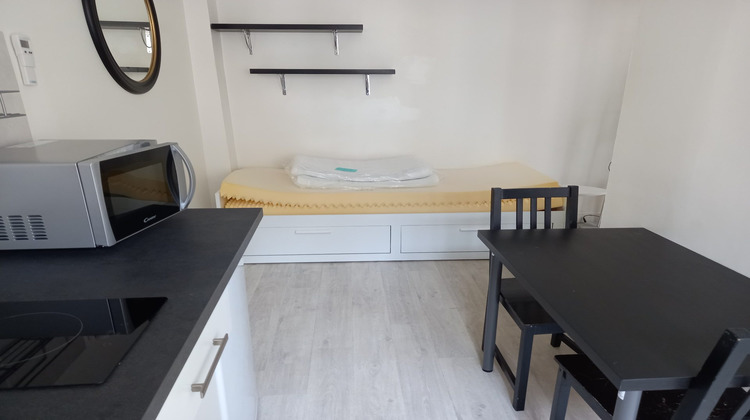 Ma-Cabane - Location Appartement Laval, 12 m²