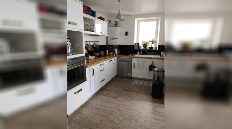 Ma-Cabane - Location Appartement LAVAL, 80 m²