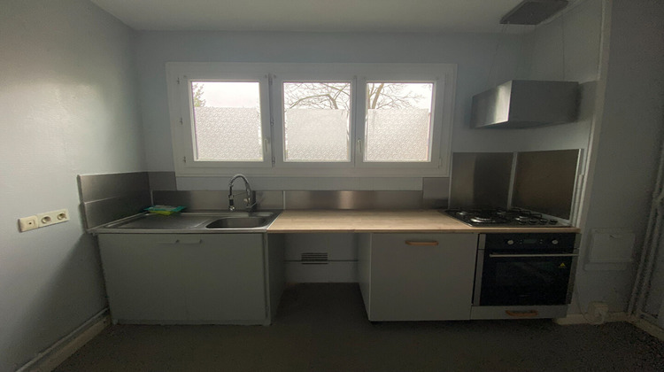 Ma-Cabane - Location Appartement LAVAL, 64 m²