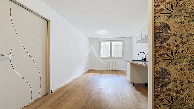 Ma-Cabane - Location Appartement LAVAL, 24 m²