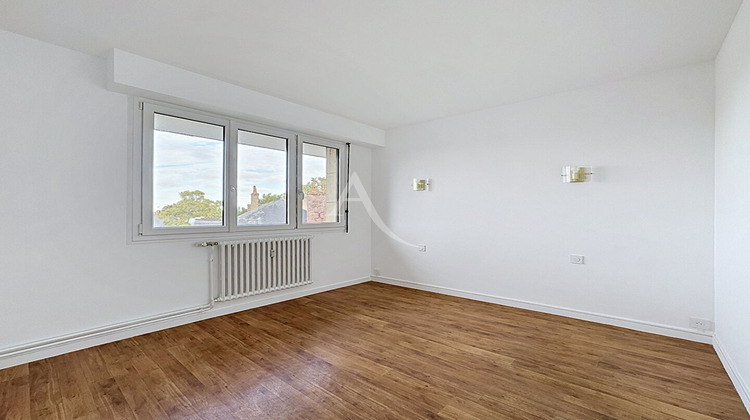 Ma-Cabane - Location Appartement LAVAL, 77 m²