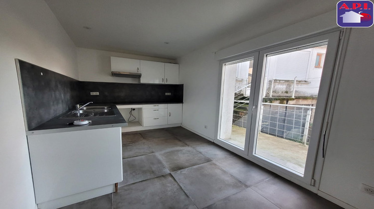 Ma-Cabane - Location Appartement LAVELANET, 65 m²
