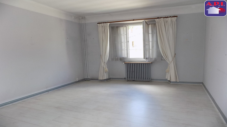 Ma-Cabane - Location Appartement LAVELANET, 96 m²