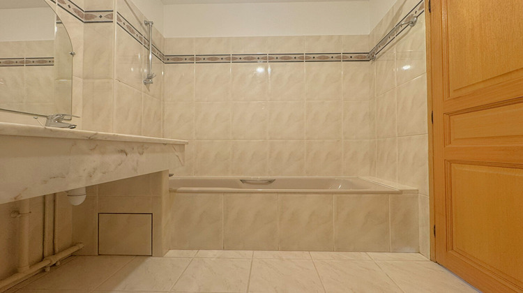 Ma-Cabane - Location Appartement LAXOU, 85 m²