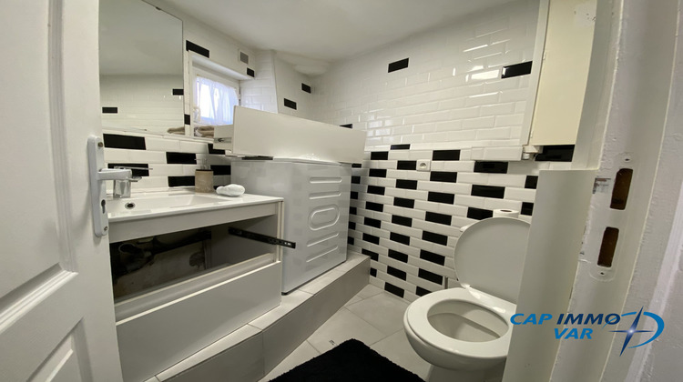 Ma-Cabane - Location Appartement Le Beausset, 31 m²