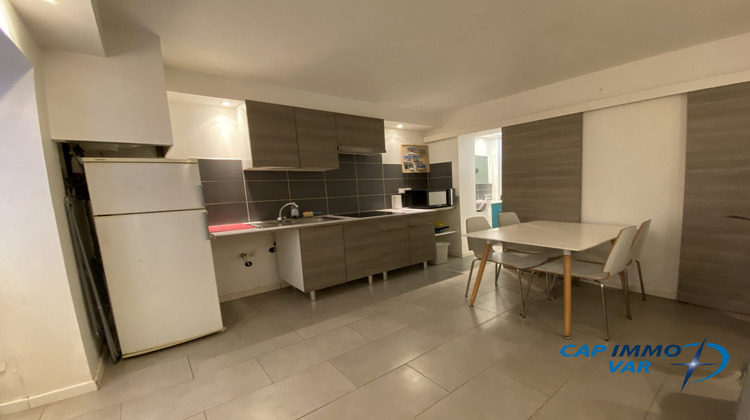 Ma-Cabane - Location Appartement Le Beausset, 25 m²