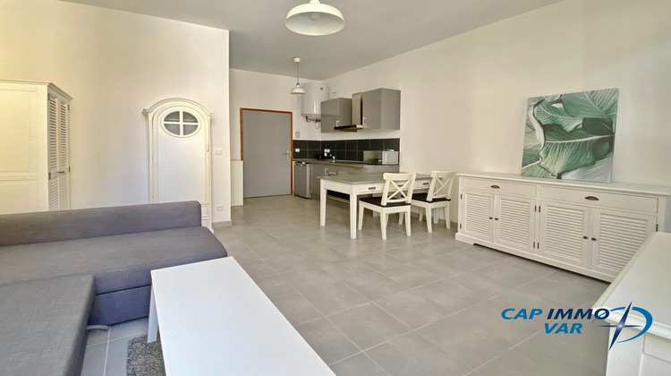 Ma-Cabane - Location Appartement Le Beausset, 23 m²