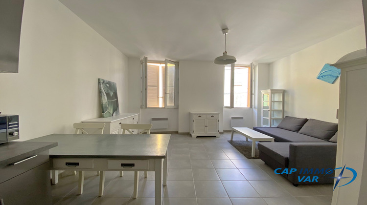 Ma-Cabane - Location Appartement Le Beausset, 23 m²