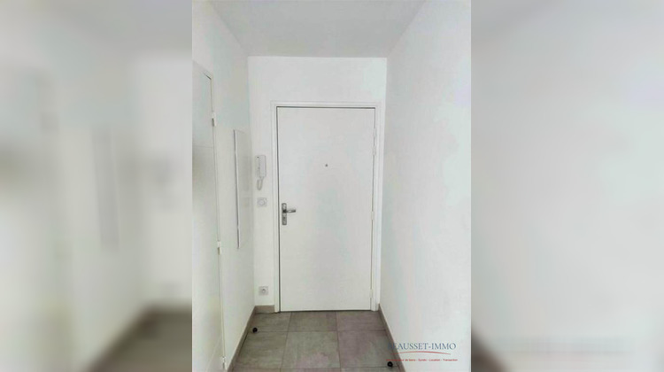 Ma-Cabane - Location Appartement LE BEAUSSET, 64 m²