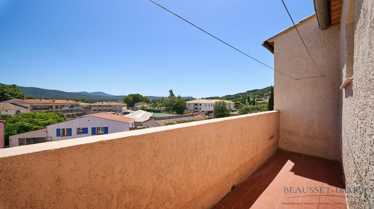 Ma-Cabane - Location Appartement Le Beausset, 61 m²