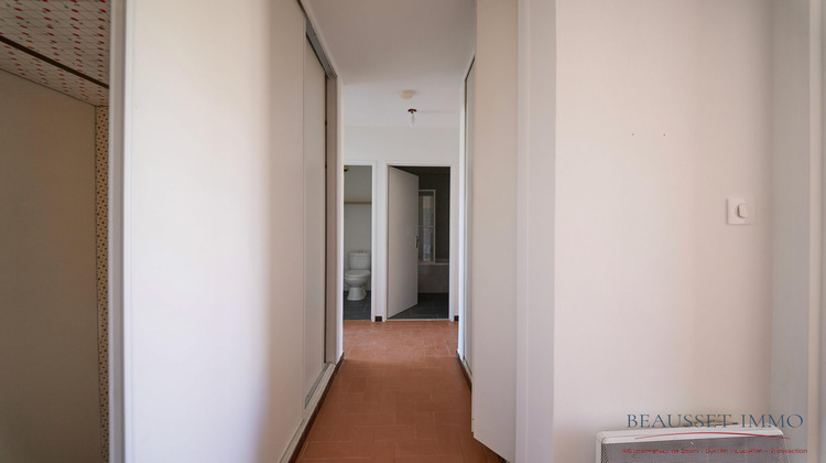Ma-Cabane - Location Appartement Le Beausset, 61 m²