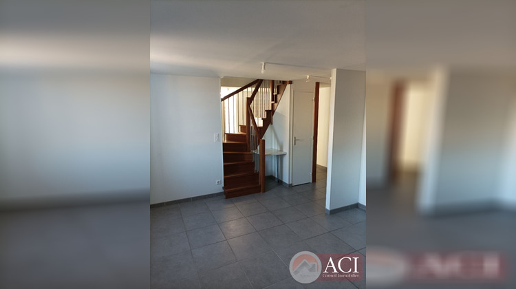 Ma-Cabane - Location Appartement LE BELLAY-EN-VEXIN, 56 m²