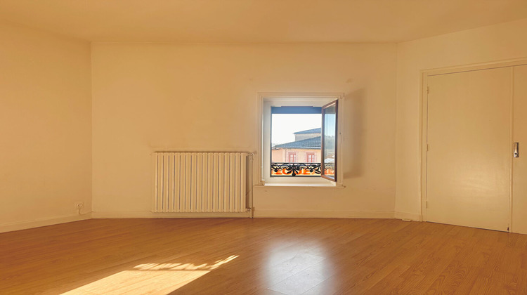 Ma-Cabane - Location Appartement LE BOIS-D'OINGT, 68 m²