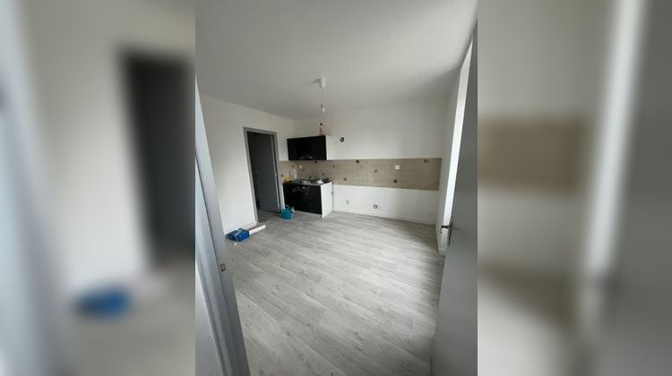 Ma-Cabane - Location Appartement Le Bourgneuf-la-Forêt, 55 m²