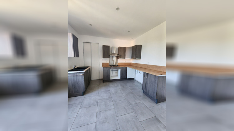 Ma-Cabane - Location Appartement LE BREUIL, 61 m²