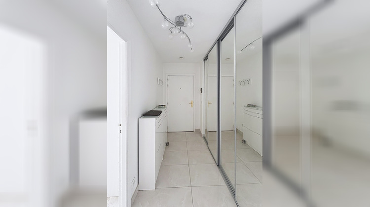 Ma-Cabane - Location Appartement Le Cannet, 76 m²