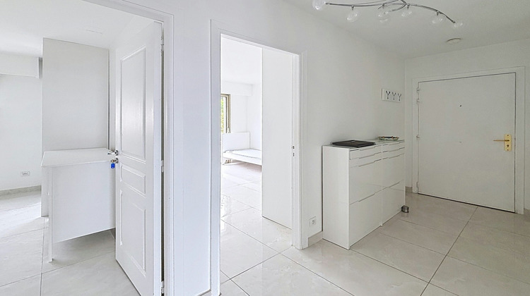 Ma-Cabane - Location Appartement Le Cannet, 76 m²
