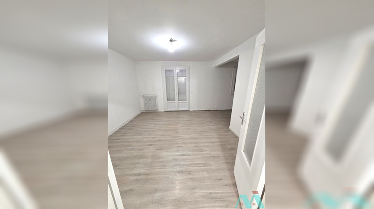 Ma-Cabane - Location Appartement Le Cannet-des-Maures, 74 m²