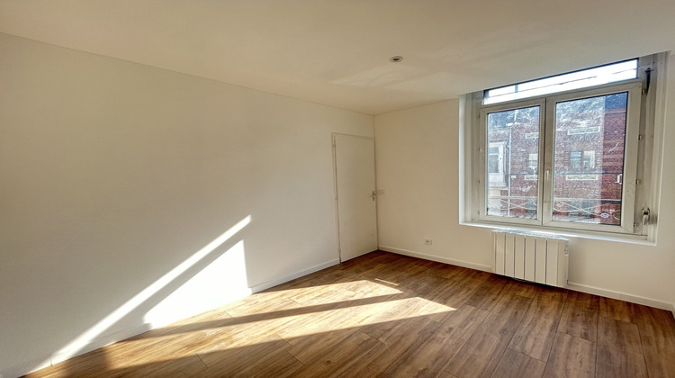 Ma-Cabane - Location Appartement Le Cateau-Cambrésis, 33 m²