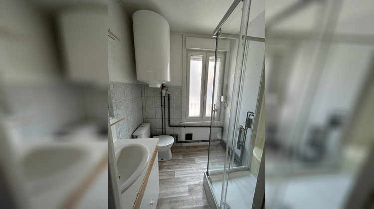 Ma-Cabane - Location Appartement Le Cateau-Cambrésis, 67 m²