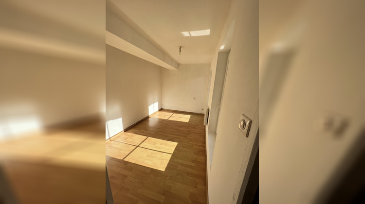 Ma-Cabane - Location Appartement Le Cateau-Cambrésis, 65 m²