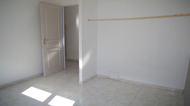 Ma-Cabane - Location Appartement Le Caylar, 63 m²