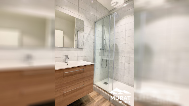 Ma-Cabane - Location Appartement Le Cendre, 48 m²