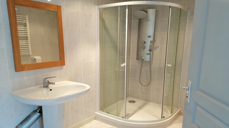 Ma-Cabane - Location Appartement Le chaffaut st jurson, 23 m²