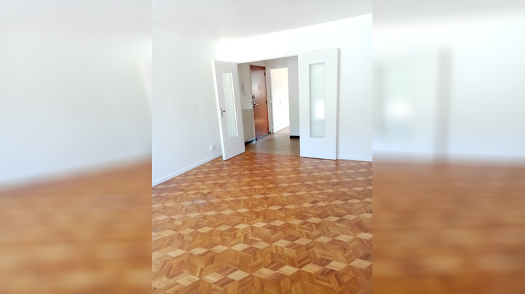 Ma-Cabane - Location Appartement Le Chambon-Feugerolles, 66 m²