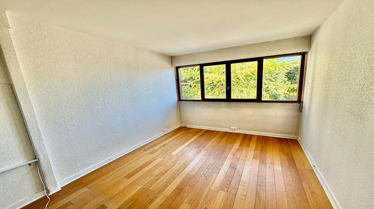 Ma-Cabane - Location Appartement LE CHESNAY, 91 m²