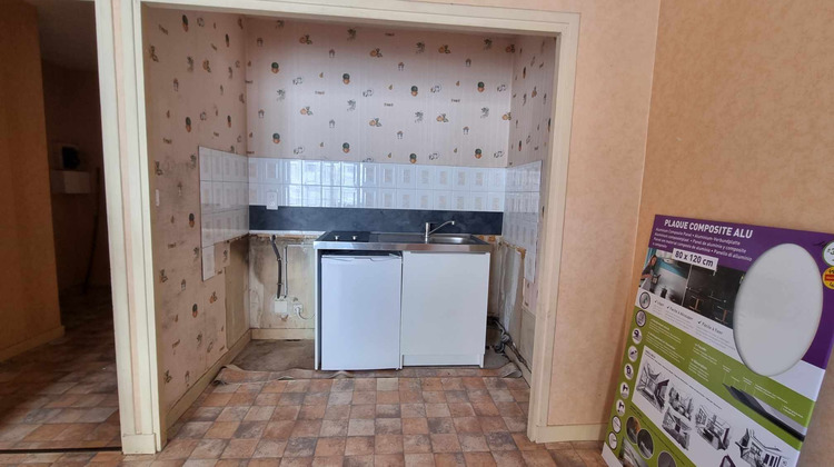 Ma-Cabane - Location Appartement Le Coteau, 35 m²