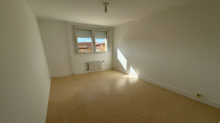 Ma-Cabane - Location Appartement LE COTEAU, 55 m²
